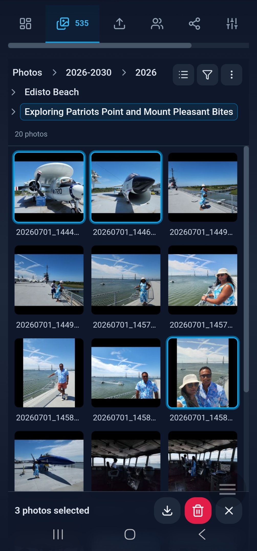 Android bottom selection bar in Albums - screenshot pending